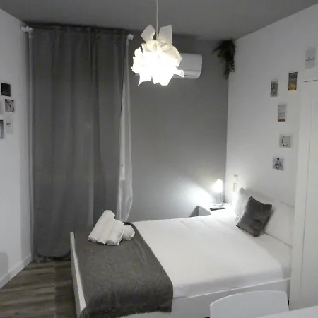 Intimo Y Acogedor Algunos Con Bañera Hidromasaje *